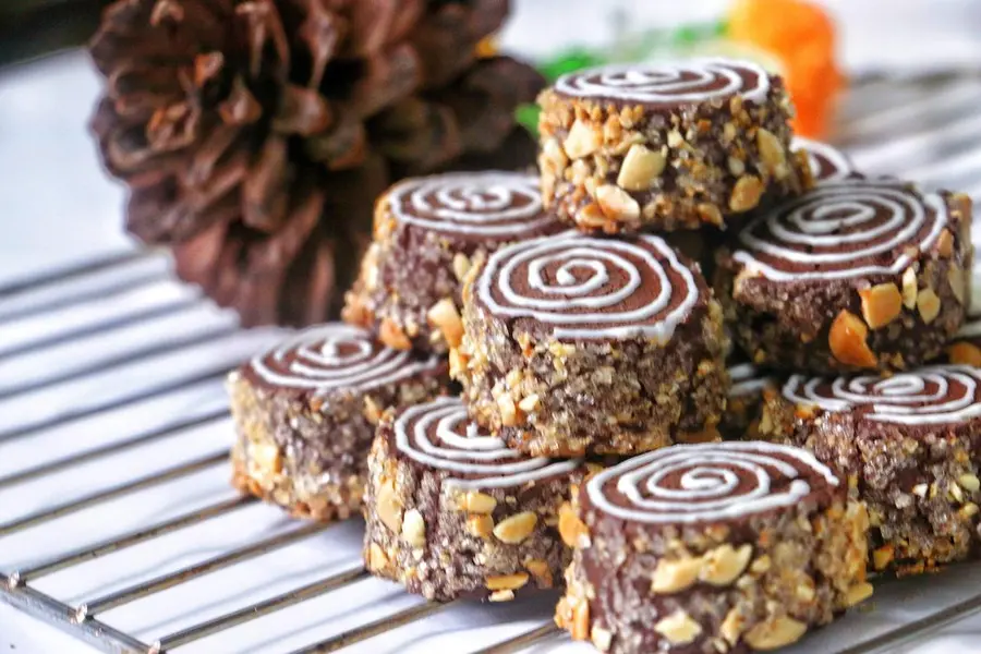 Creative Christmas stump  cookies