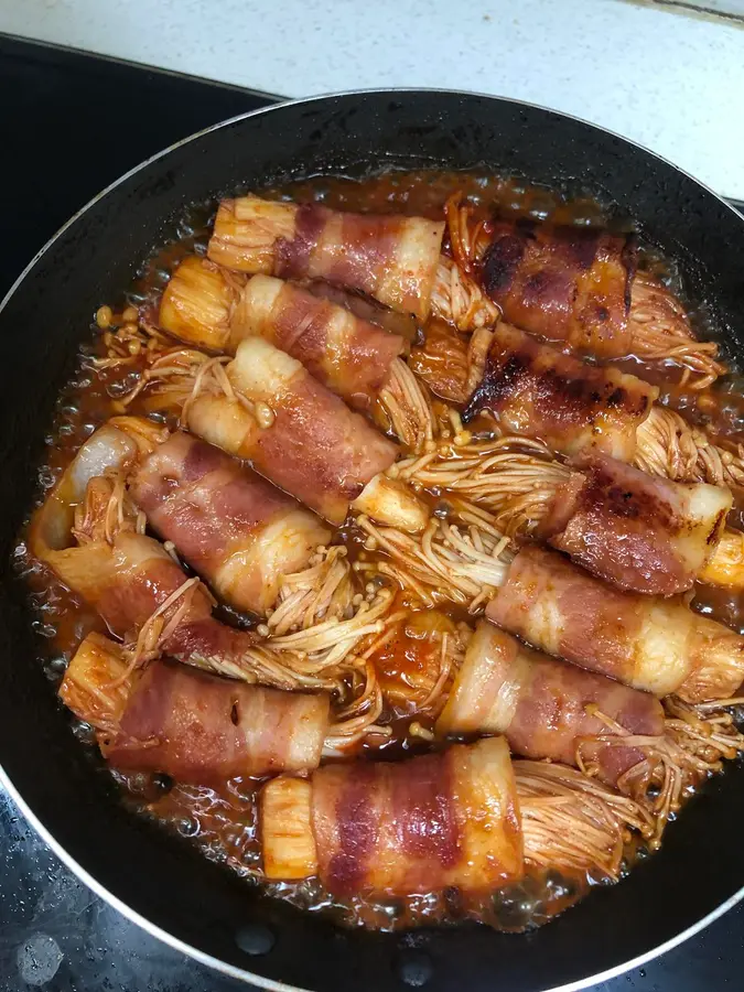 Bacon Golden Needle Roll, Creative Dishes, Fast Dishes, Family Dinners, Friends Gatherings, Children's Favorite Meat Rolls step 0