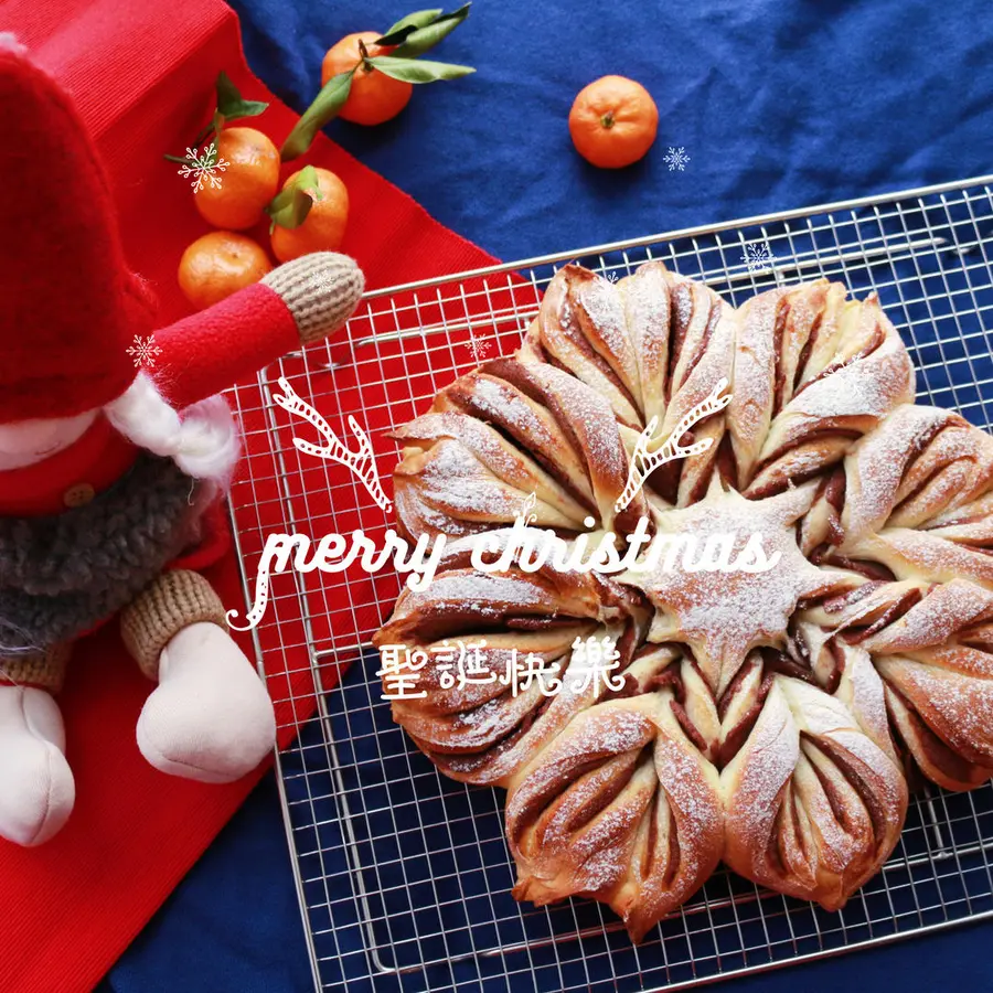 Ins wind Christmas snowflake bean paste bread --- miss the summer wind and autumn rain can no longer miss the winter snowflakes step 0