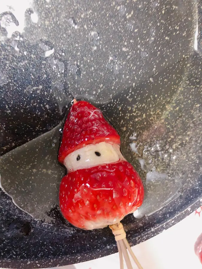 0 Failures!  Christmas desserts|Super cute strawberry snowman candy gourd step 0