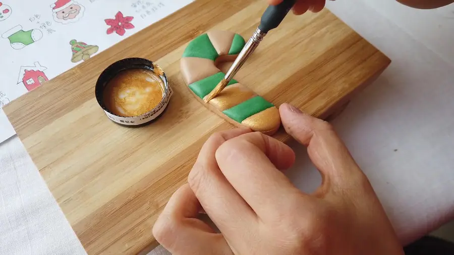 Super detailed steps to Christmas icing cookies step 0