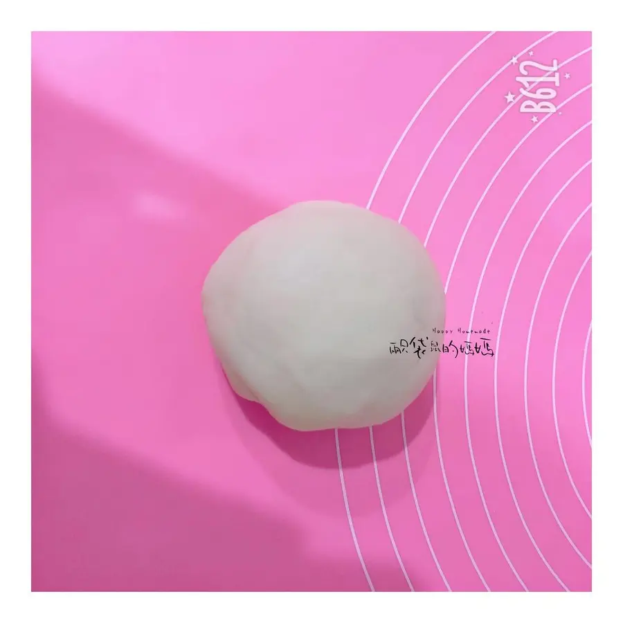 Cute shape steamed bun Christmas series 2019 Christmas Claus & Christmas tree step 0