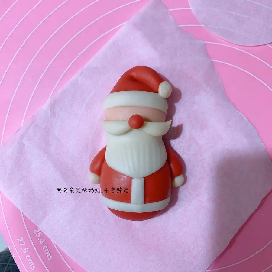 Cute shape steamed bun Christmas series 2019 Christmas Claus & Christmas tree step 0