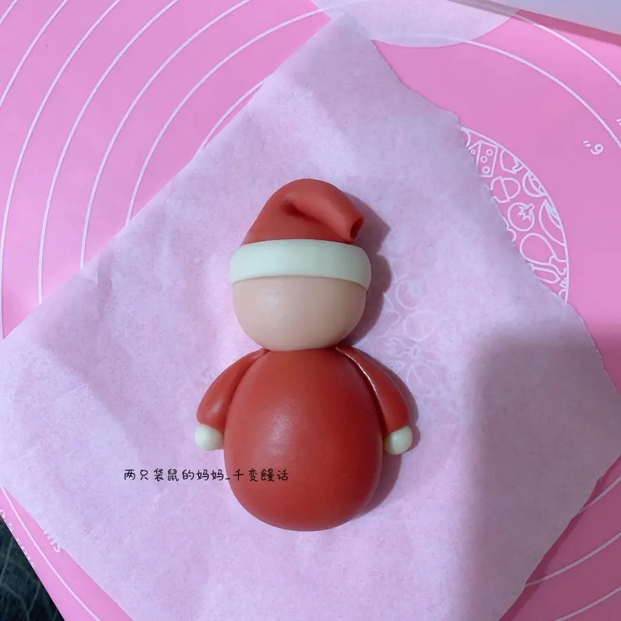 Cute shape steamed bun Christmas series 2019 Christmas Claus & Christmas tree step 0