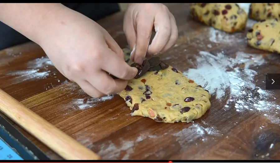 A magical bread that tastes better the more you put it! German Christmas Bread - Stolen step 0