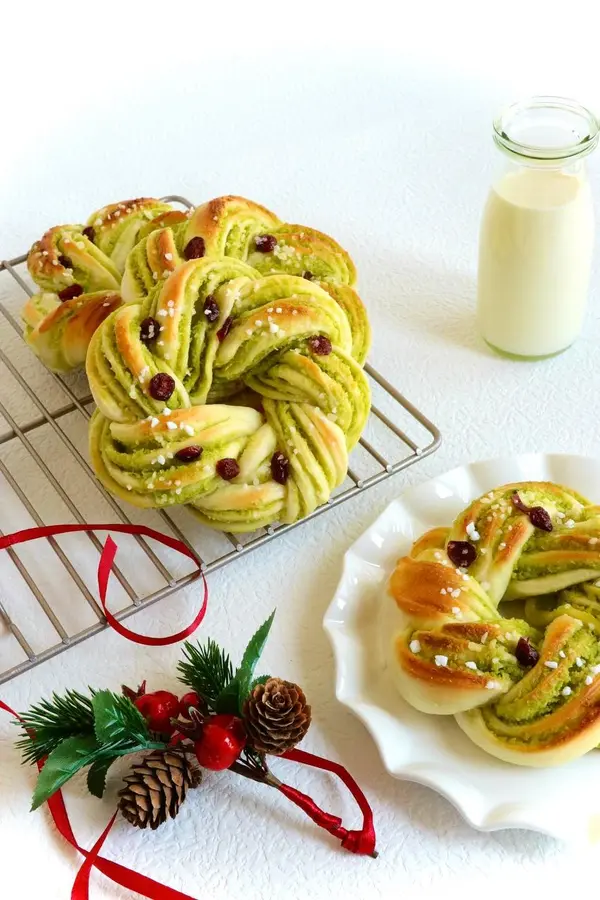 Colorful coconut Christmas wreath