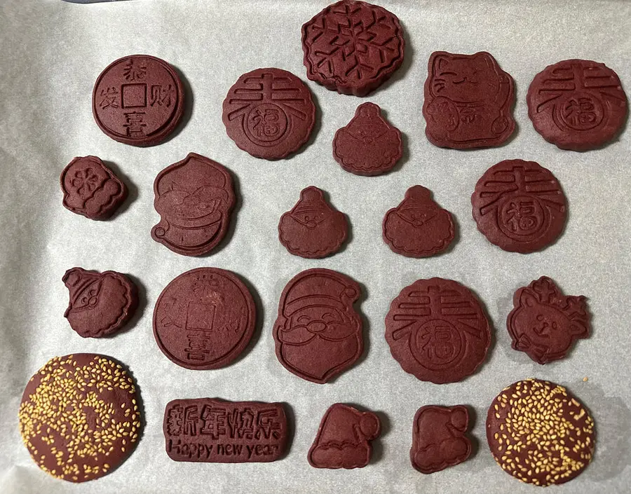 Christmas & New Year's Red Cookies