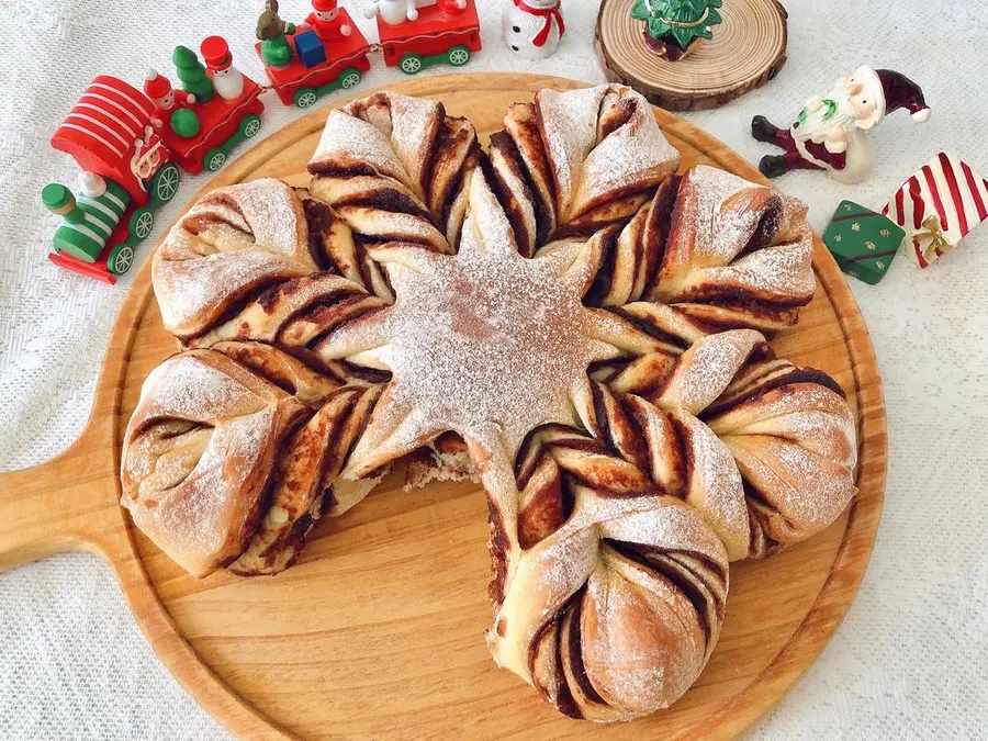 Christmas Snowflake Bread step 0