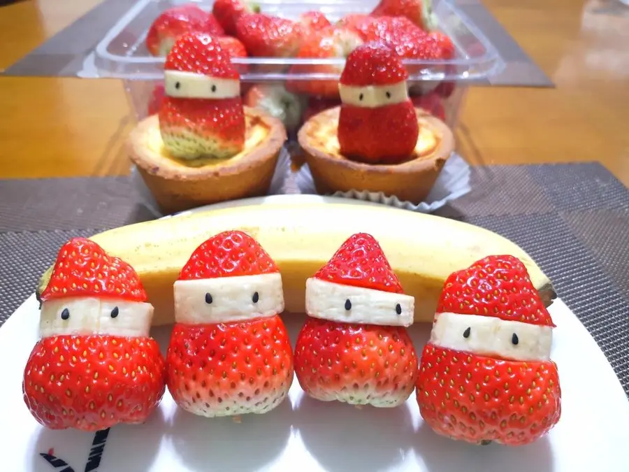 Strawberry banana Santa Claus step 0