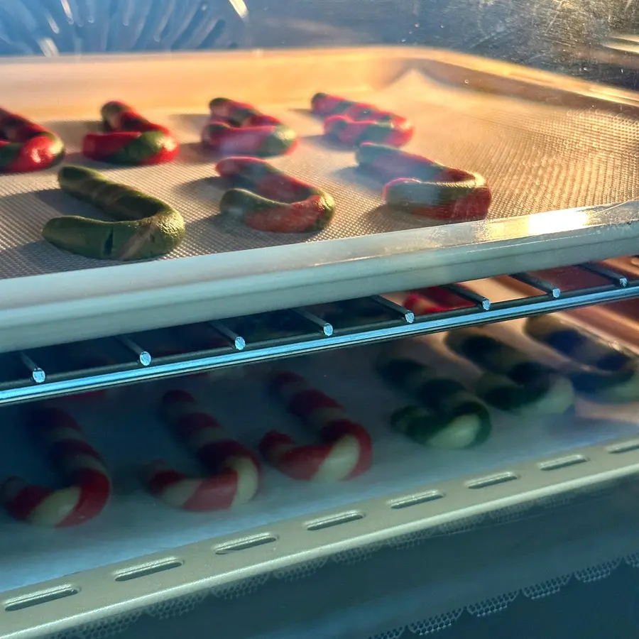   Christmas cane cookies step 0