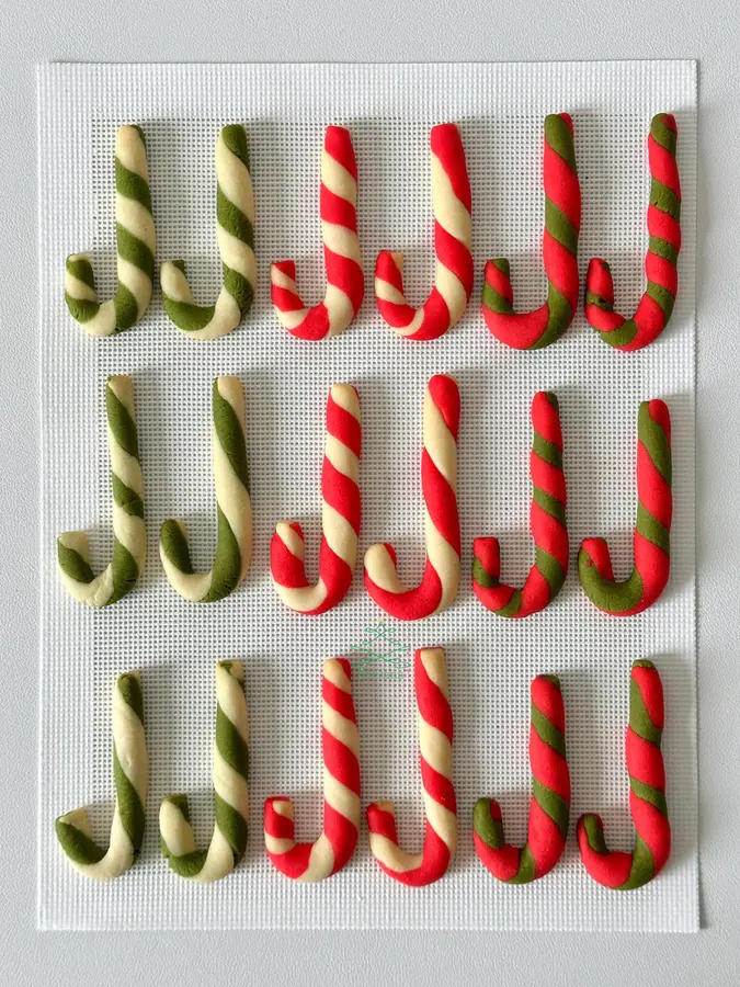   Christmas cane cookies step 0