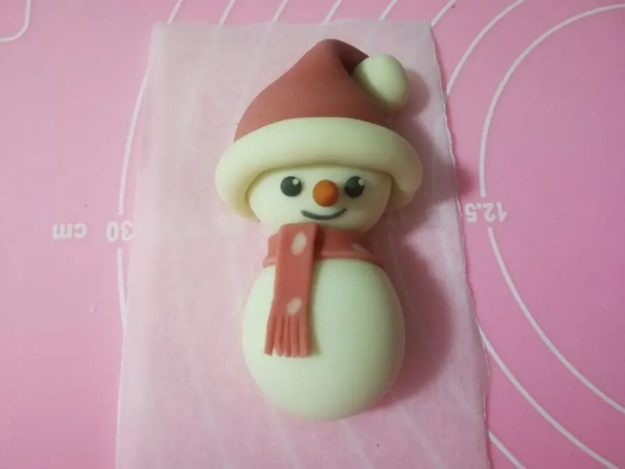 Cute Santa Claus steamed buns step 0