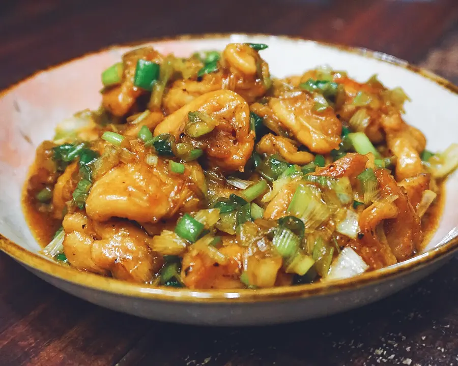 Japanese-style grilled chicken with green onion at the late-night cafeteria