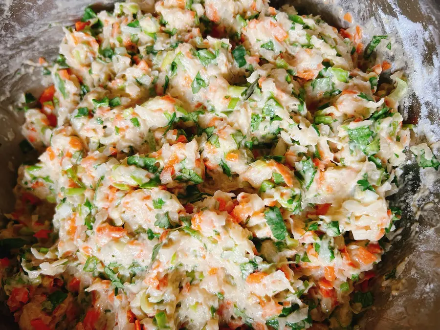 Mom's brand fried carotene meatballs step 0