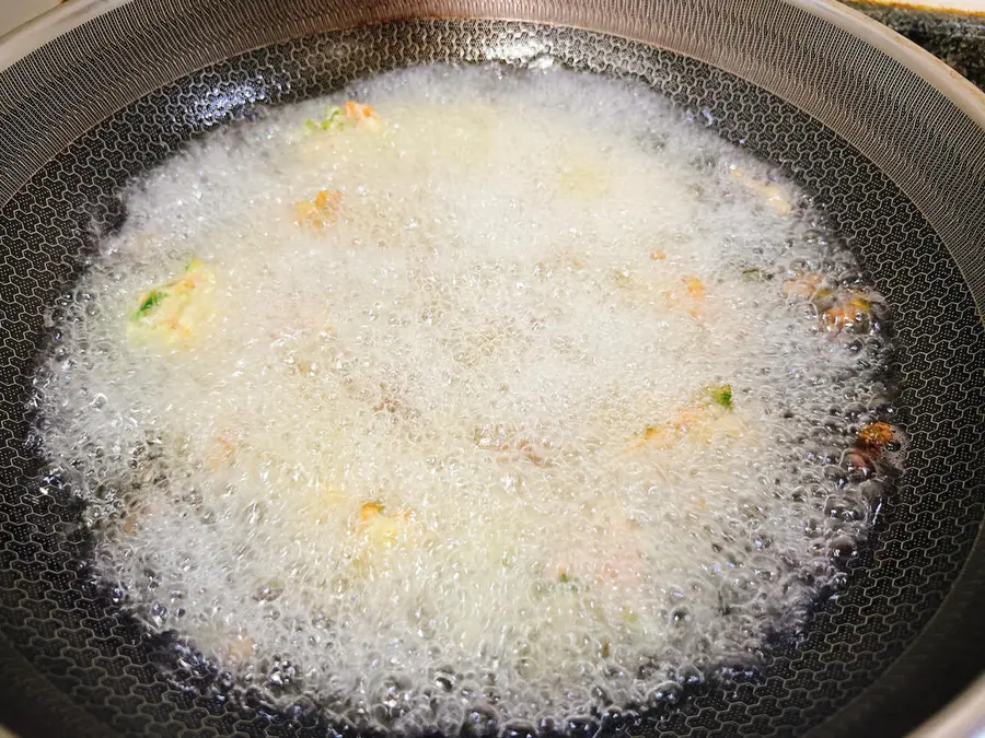 Mom's brand fried carotene meatballs step 0