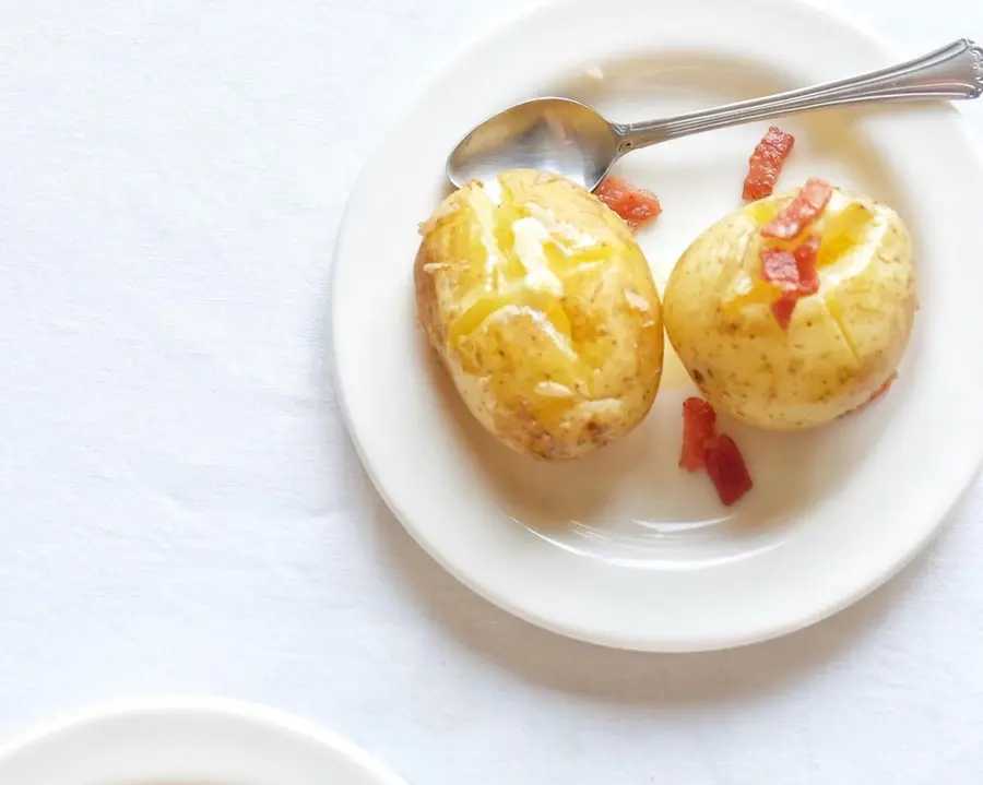 ã€Late-night cafeteriaã€‘Butter potatoes (Hokkaido local cuisine) step 0