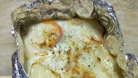 Late-night cafeteria Super simple and delicious air fryer bacon baked eggs