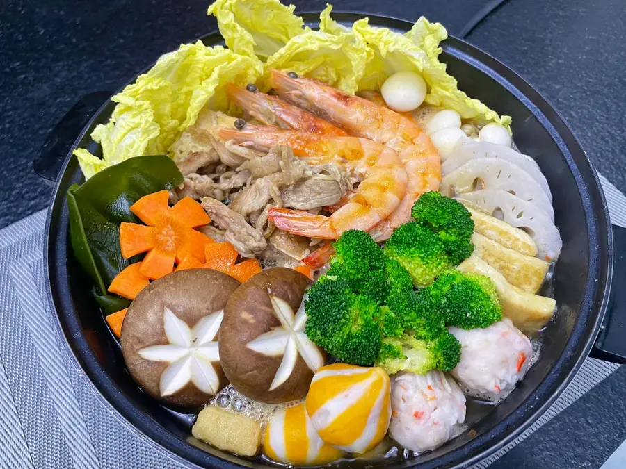 Suki Nabe (Hot Dish)