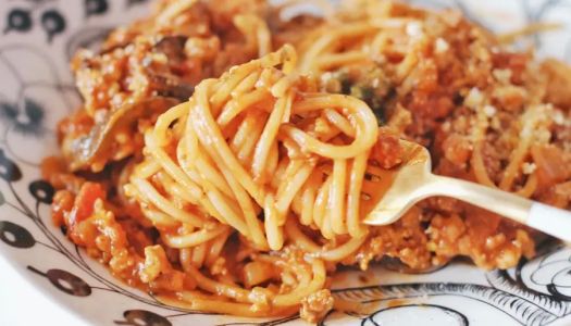 Neapolitan-style eggplant pasta