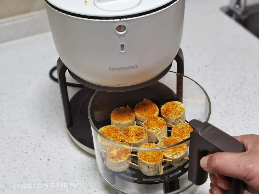 Barbecue flavored Japanese tofu roll | Daewoo air fryer step 0