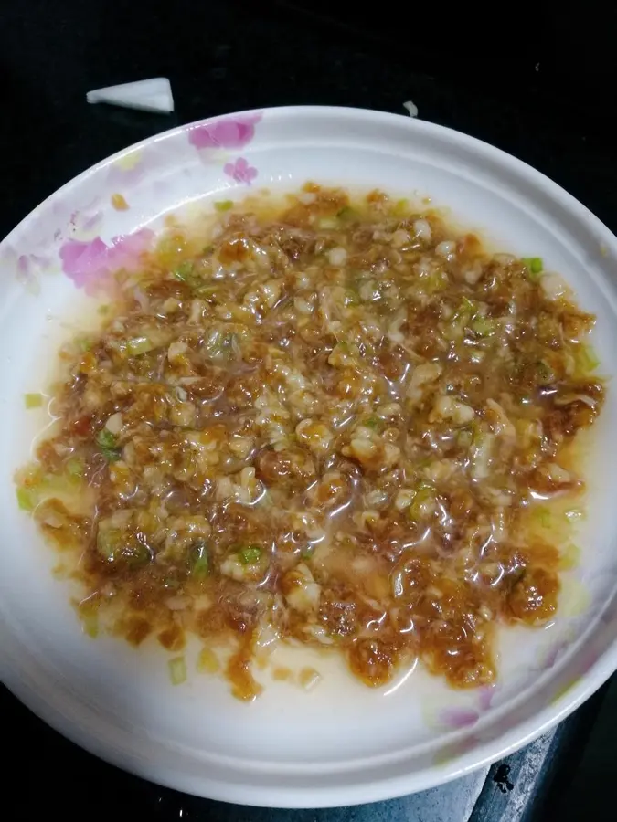 Steamed eggs with minced meat step 0