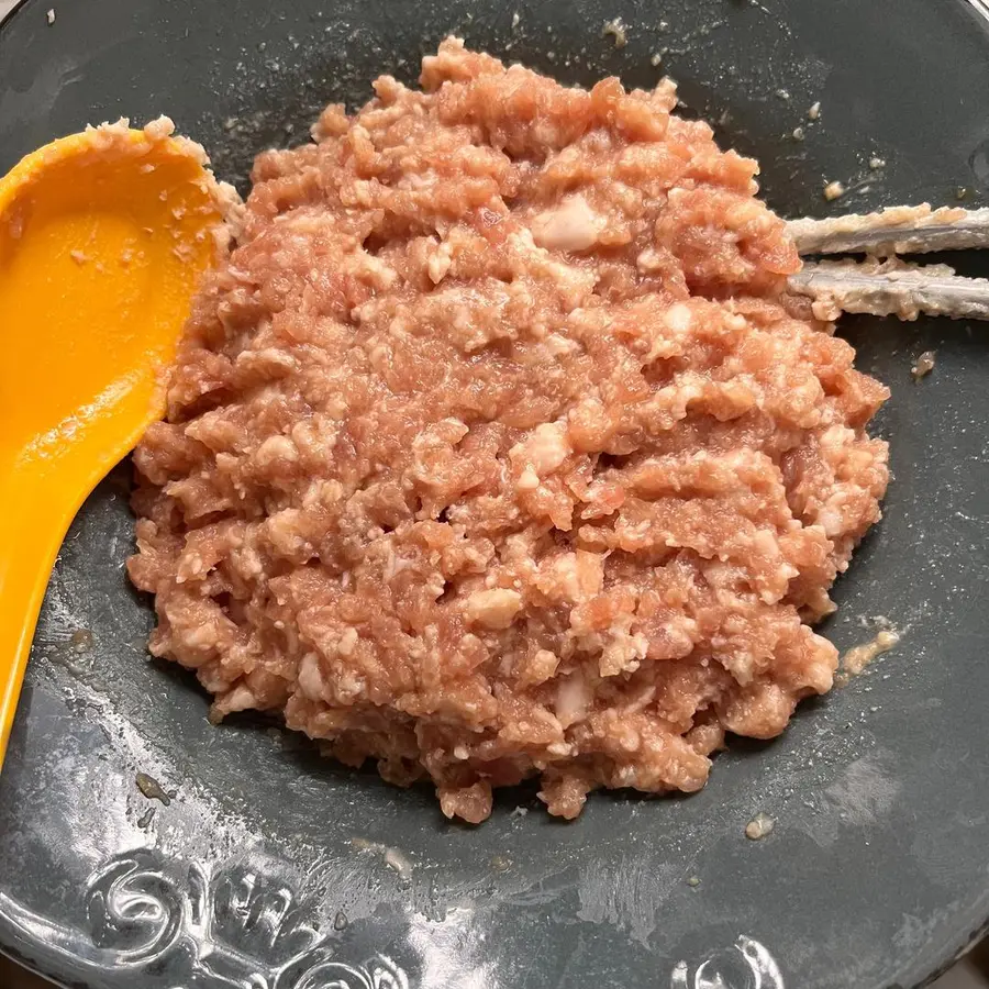 Steamed eggs with meatloaf that both adults and children love step 0