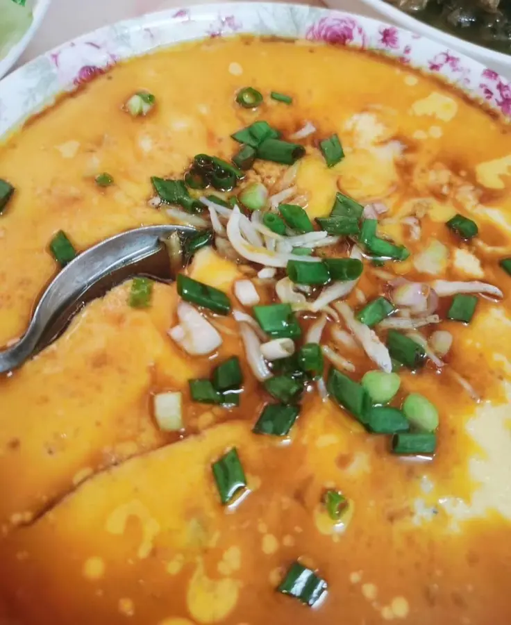 Steamed eggs with whitebait step 0