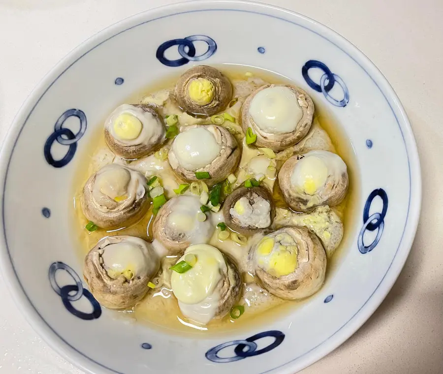 Steamed eggs with mushrooms (oil-free, fat-free, low-salt) step 0