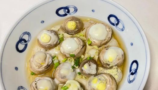 Steamed eggs with mushrooms (oil-free, fat-free, low-salt)