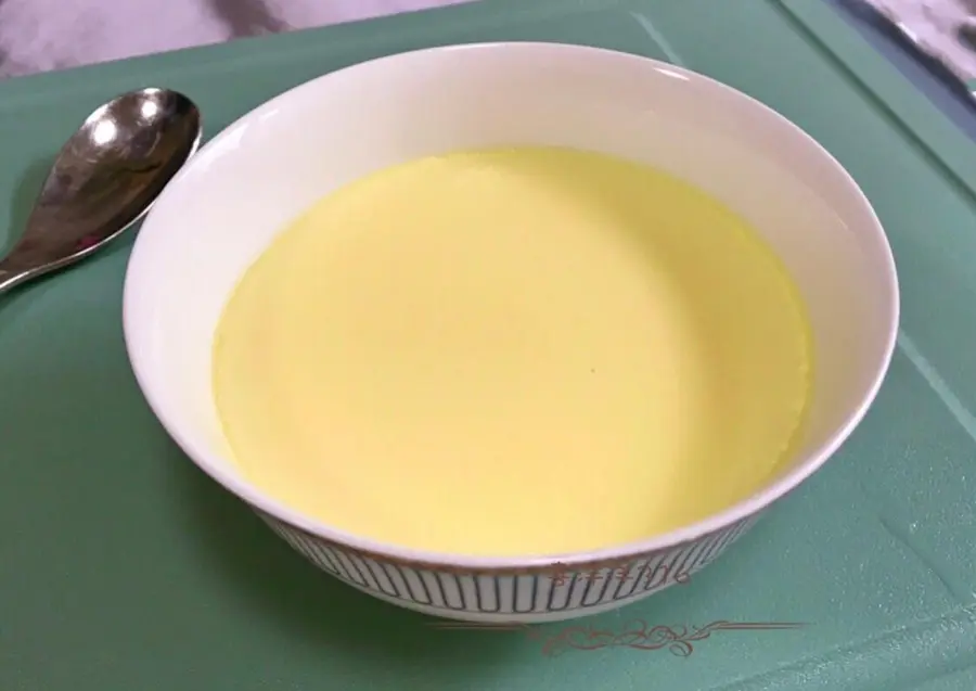 Melts in your mouth and is super tender - steamed egg custard step 0