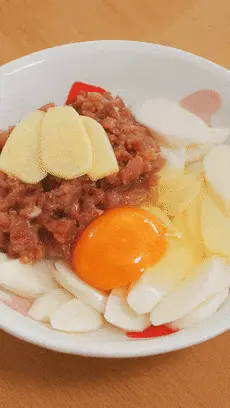 Steamed egg with yam meatloaf [baby food] step 0