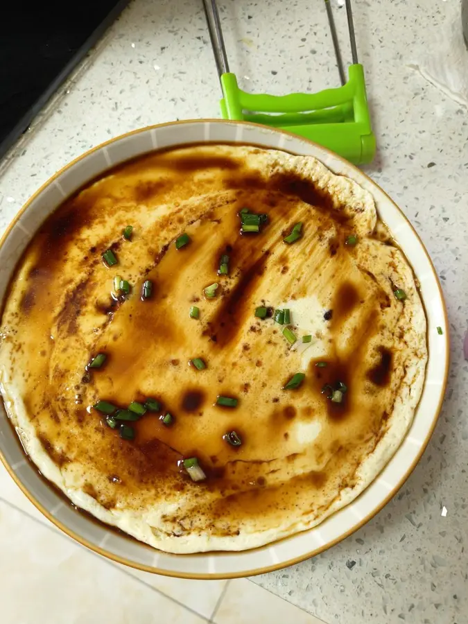 Delicious and nutritious steamed eggs with minced meat step 0