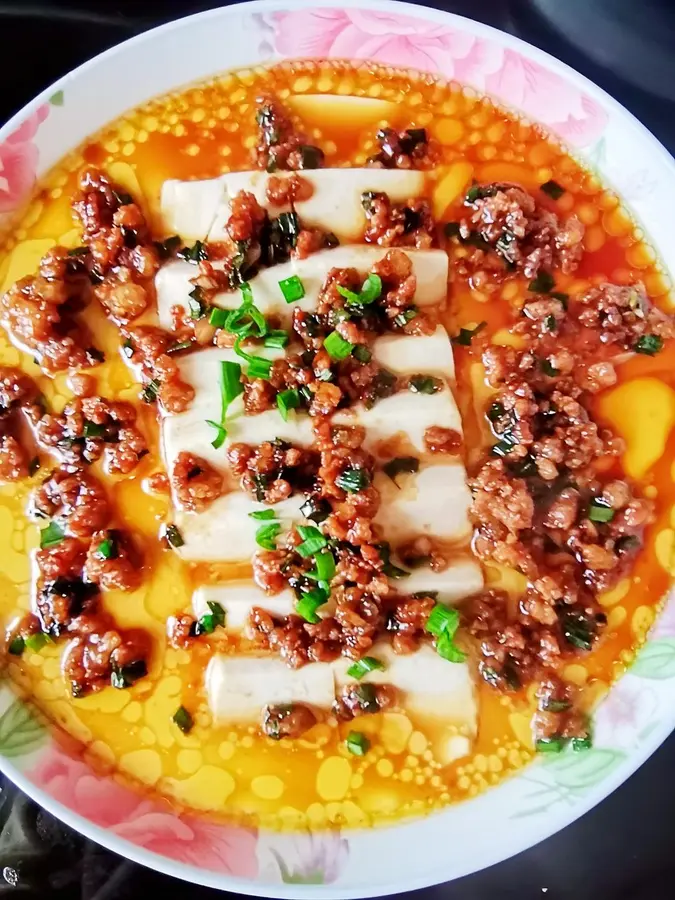 Cross-bridge tofu (steamed egg custard with minced tofu)