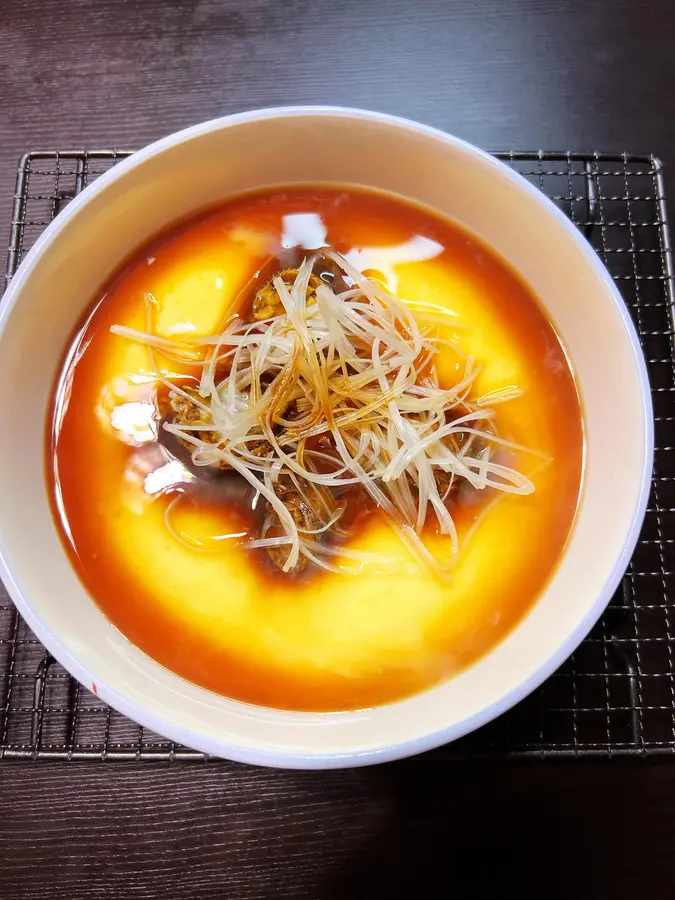 Nutritious and tender steamed egg custard with abalone step 0