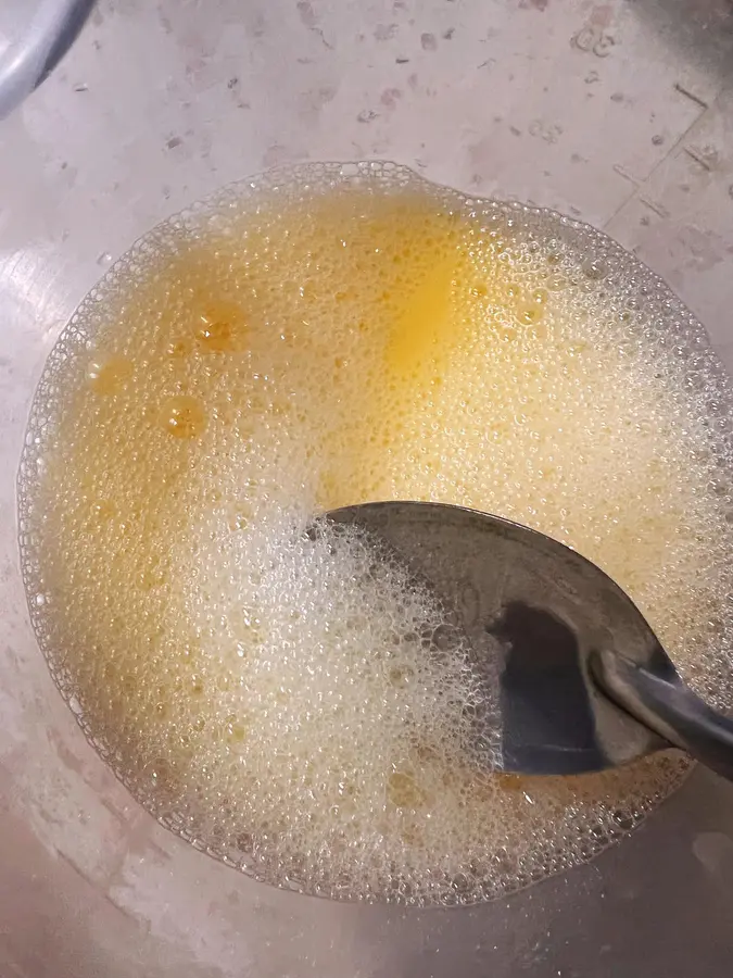 Nutritious and tender steamed egg custard with abalone step 0