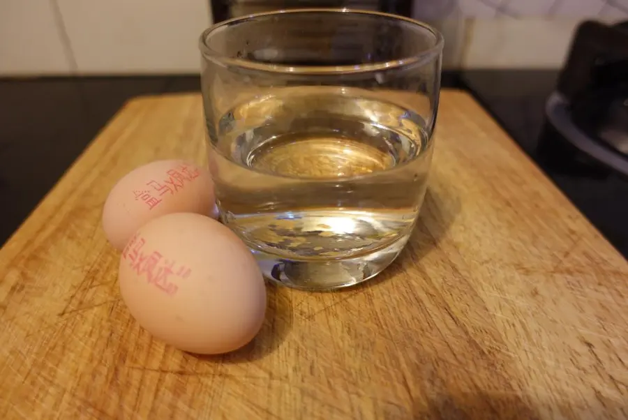 How to steam a creamy and refreshing steamed egg step 0