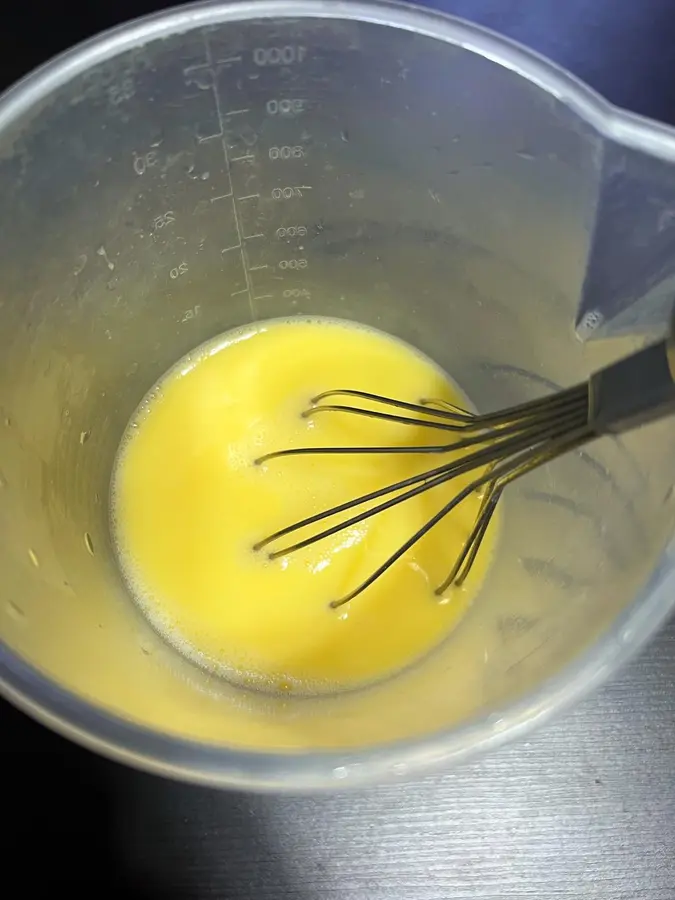 Steamed egg custard with caviar step 0