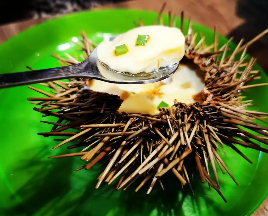 Steamed eggs  with sea urchin step 0