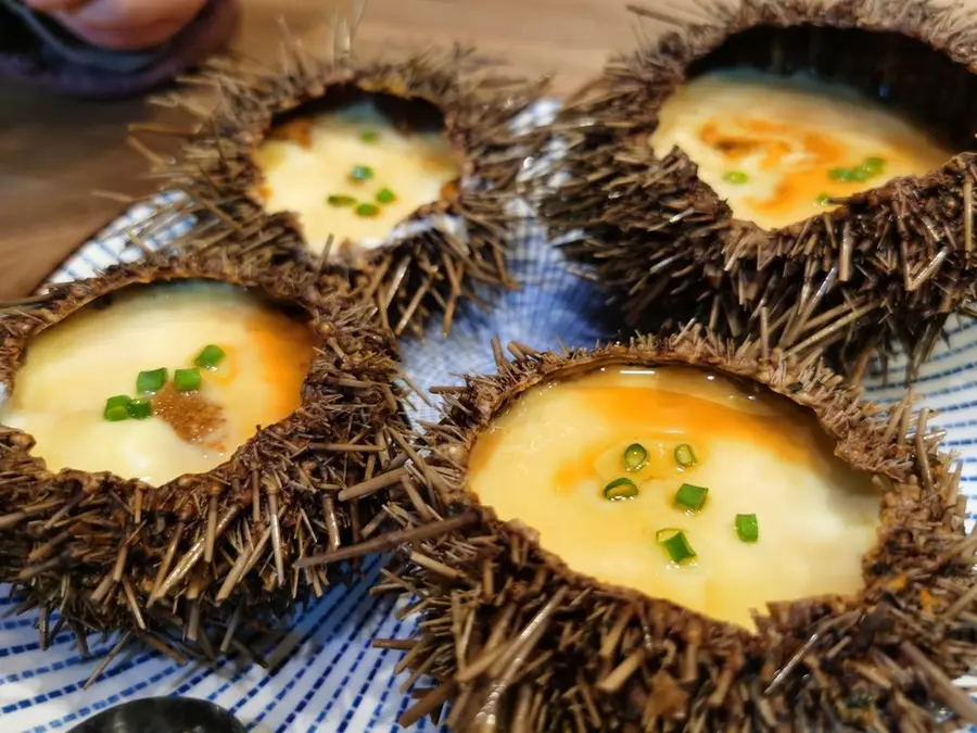 Steamed eggs  with sea urchin step 0