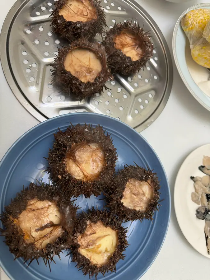 Steamed eggs with sea urchin step 0