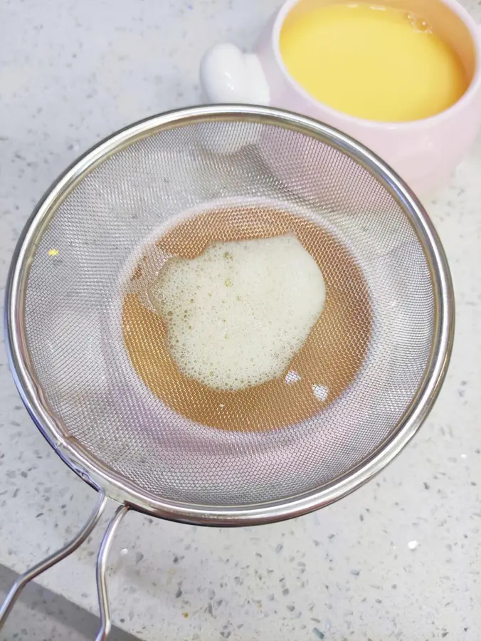 Water wave oven version Mirror steamed custard/pudding (2 servings) makes the custard taste like a pudding's sense of luxury, from the details! step 0