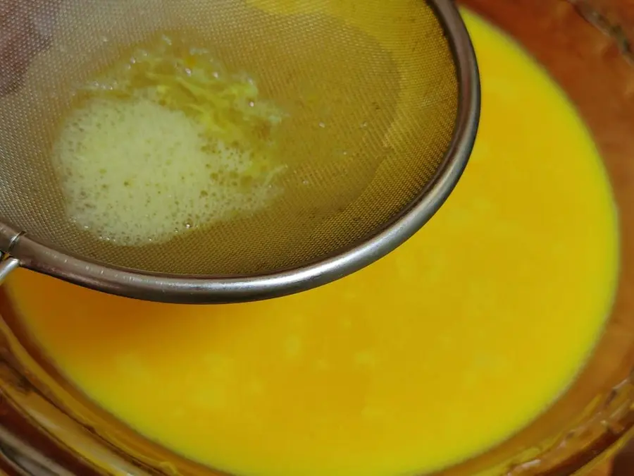 Steamed eggs with shrimp and sea urchin step 0