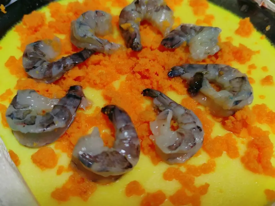 Steamed eggs with shrimp and sea urchin step 0