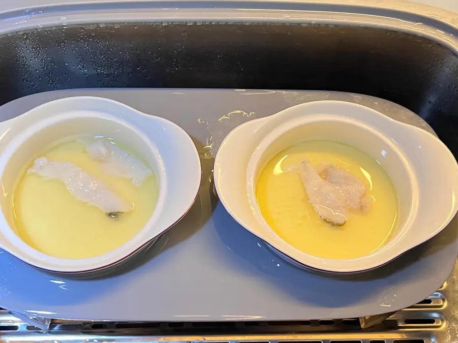 Norwegian Arctic cod steamed custard step 0