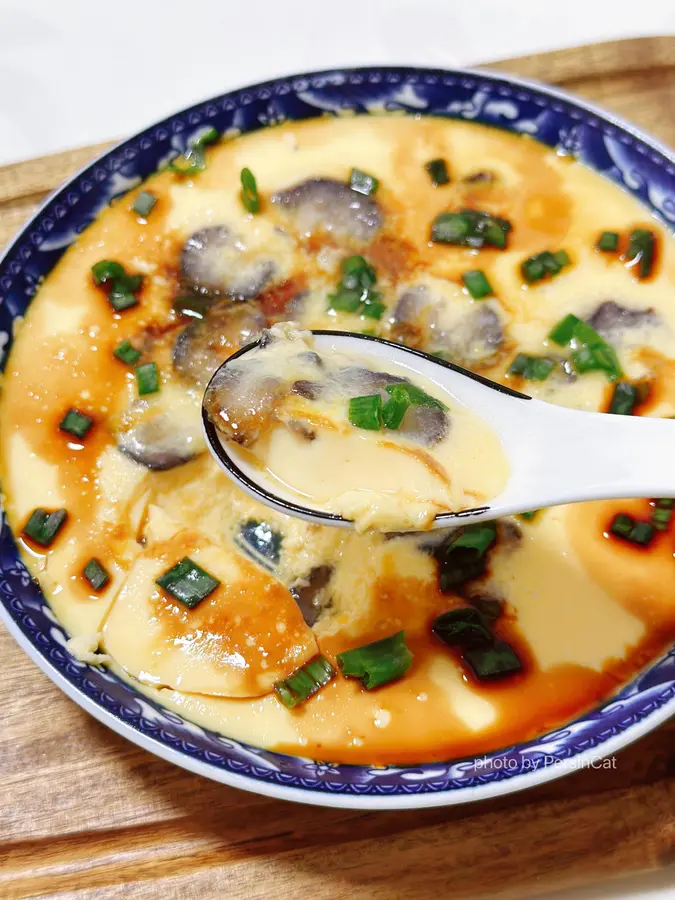 Steamed eggs with low-calorie and high-protein nutritious sea cucumbers step 0