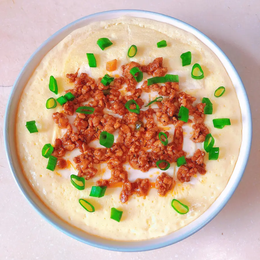 Low-carb and low-fat - spicy meat foam tofu steamed eggs step 0