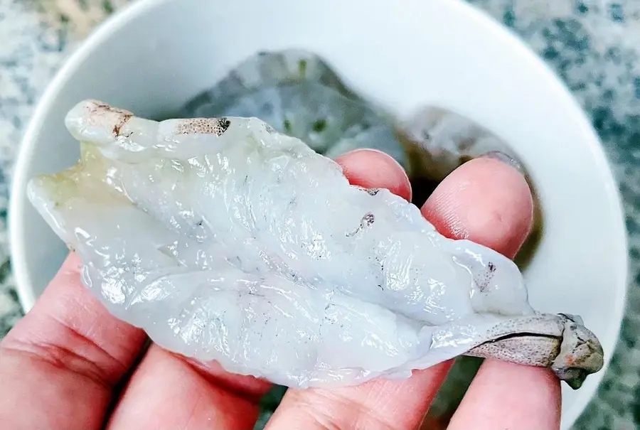 Hibiscus shrimp steamed custard step 0