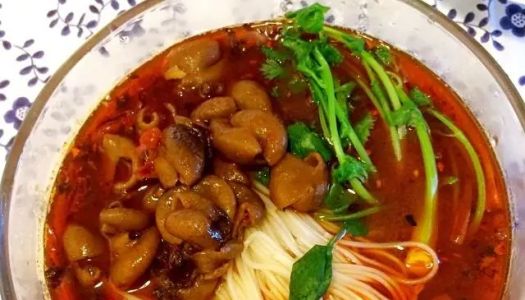 Chongqing fat intestine noodles (professional intestinal cleansing, small fresh and cautious)