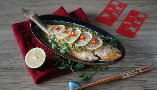 Hot and sour lemon steamed fish|Hot and sour can also be small and fresh