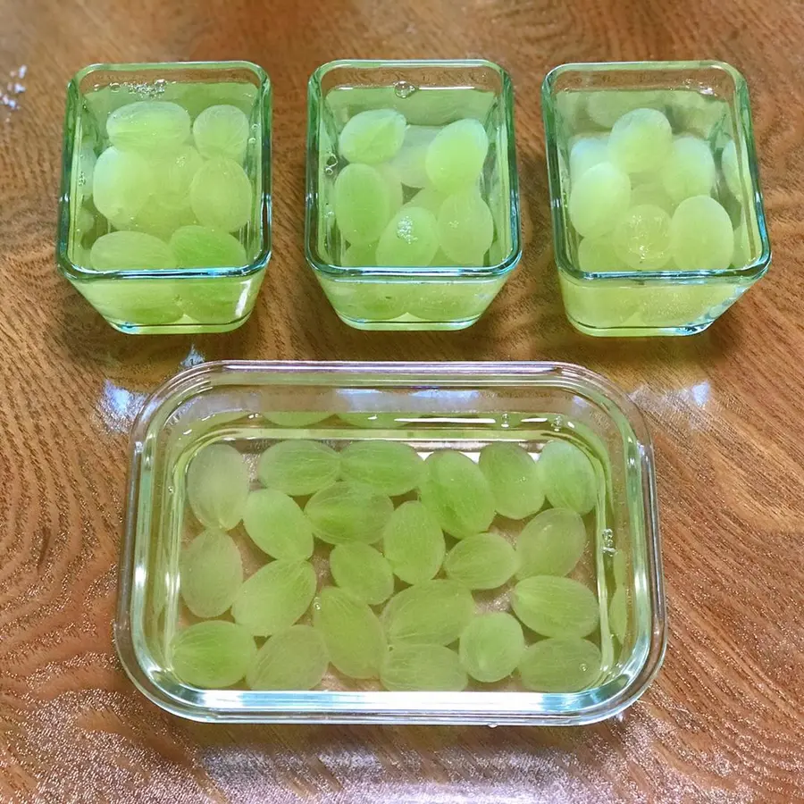 Green grape jelly (white jelly version) ~ a little freshness in summer ~ step 0